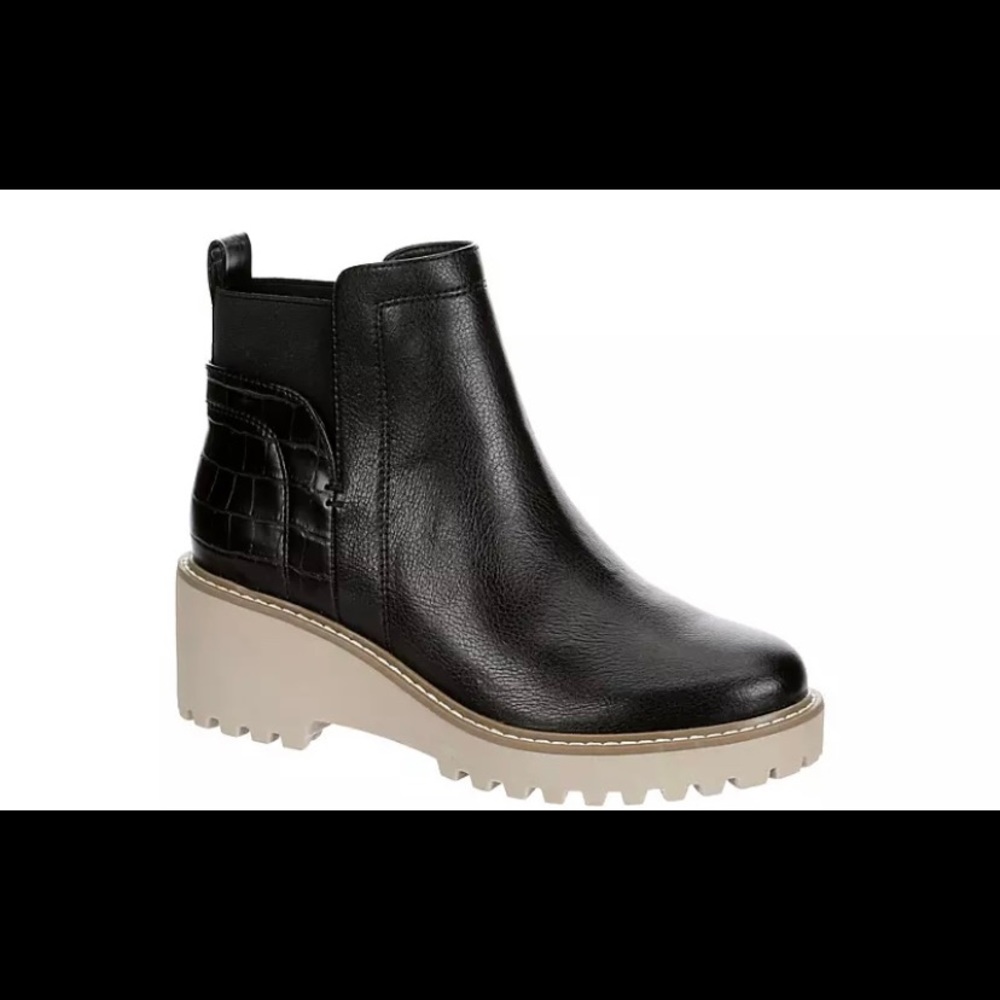 DV BY DOLCE VITA Rielle Wedge Boot Black